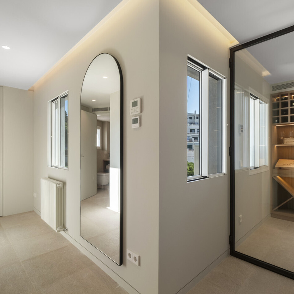 1fc1ac9c-e6a7-4680-a29c-5332bcbaf7e8